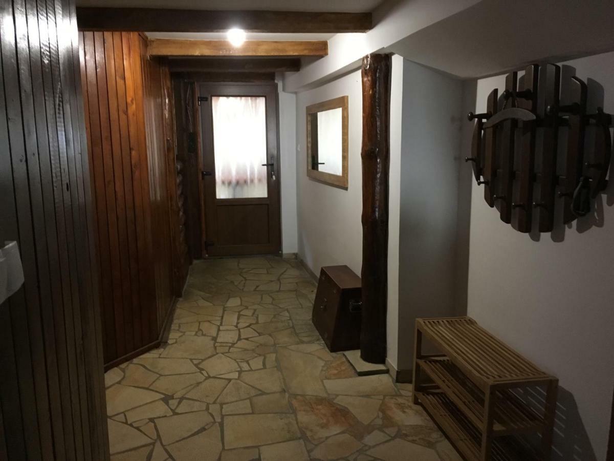 Balatonkenesei Nádfedeles Lovas Vendégház Exterior foto